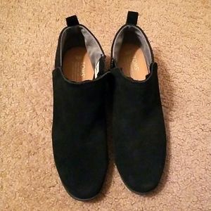 TOMS women’s booties